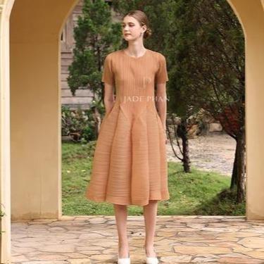 Váy Alice dập ly cao cấp JADEPHAN xếp ly lò xo thanh lịch — ảnh 11