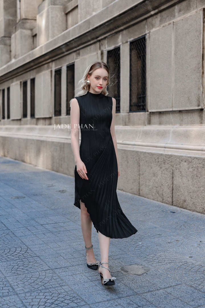 CHERYL Pleated Dress - Black