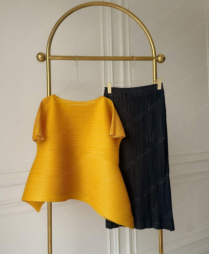 Set KATLE Pleated Top Yellow & AUDORA Pleated Skirt