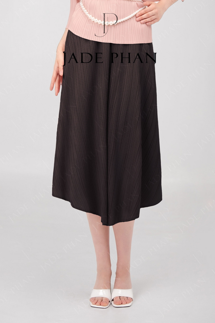 BERTHE Pleated Skirt - Black