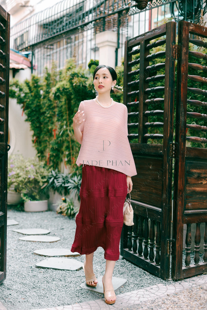 SET JENNIE Pleated Top Pink & BLANCHE Skirt Burgundy