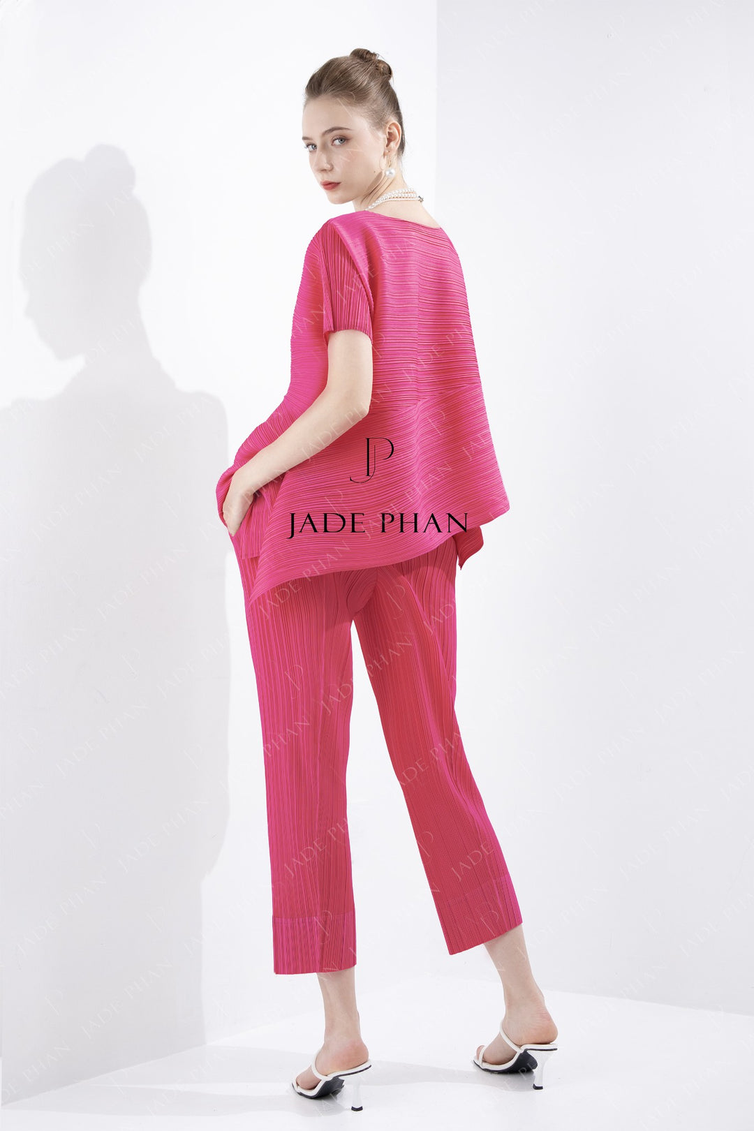 Set KATLE Pleated Top & DAISY Pleated Pants Magenta