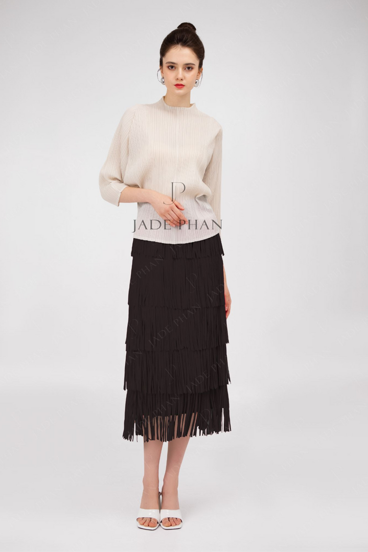 SET BERTHE Pleated Top Trắng &  FAE Pleated Skirt Đen