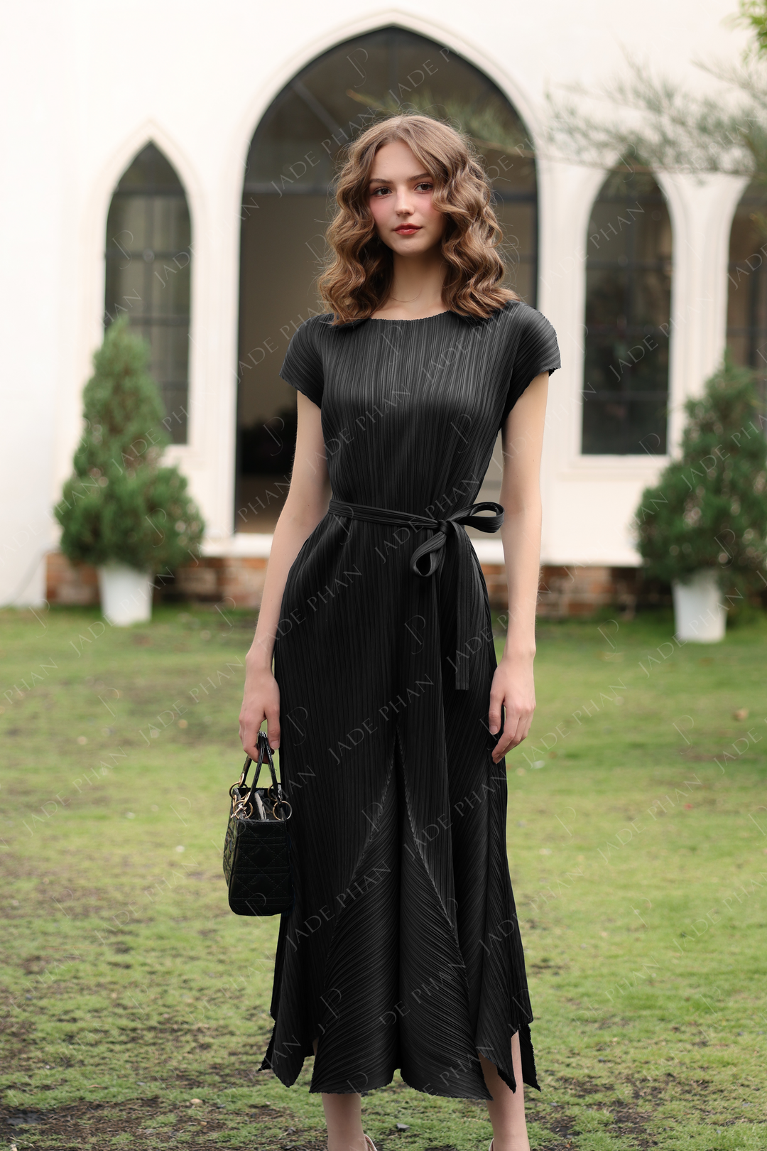 LAVERNA Pleated Dress - Black