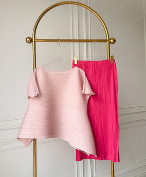 Set KATLE Pleated Top Pink & AUDORA Pleated Skirt Magenta