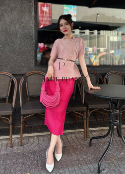 Set KATLE Pleated Top Pink & AUDORA Pleated Skirt Magenta