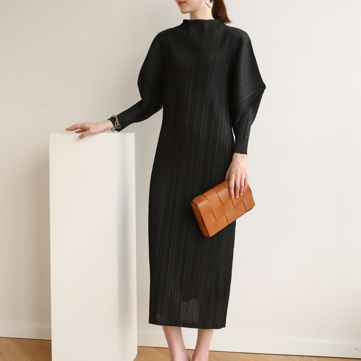 Doll Sleeve Plissé Pleated Dress