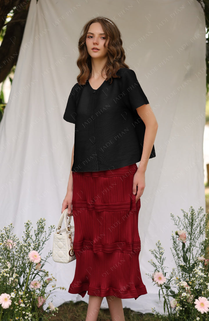 SET Aimee Pleated Top Black & Blanche Pleated Skirt Burgundy red