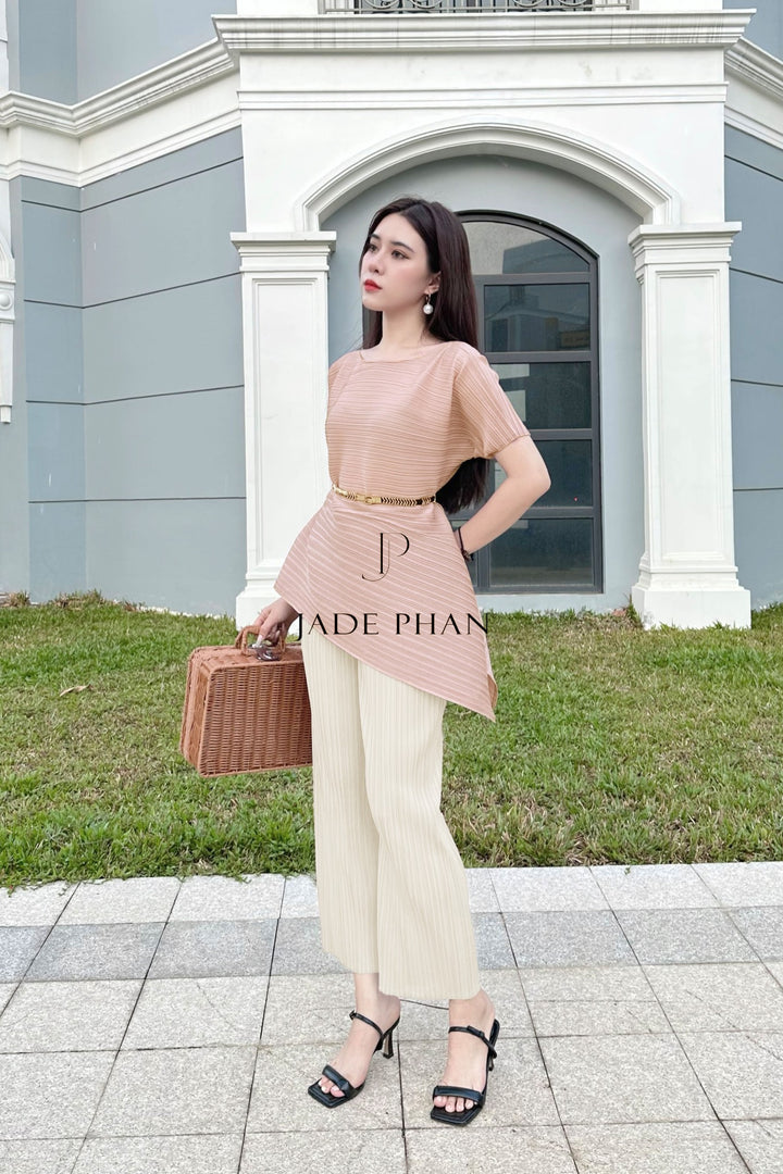 Set KATLE Pleated Top Pink & Amour Pleated Pant White