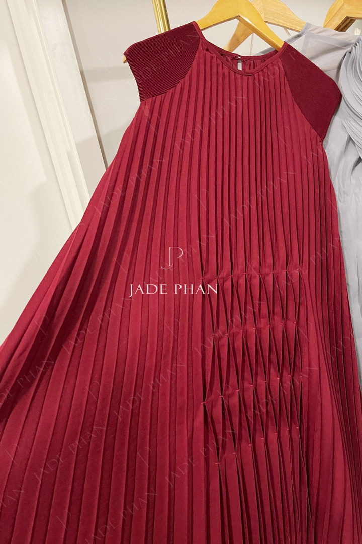 ADENA Pleated Dress - Burgundy Red